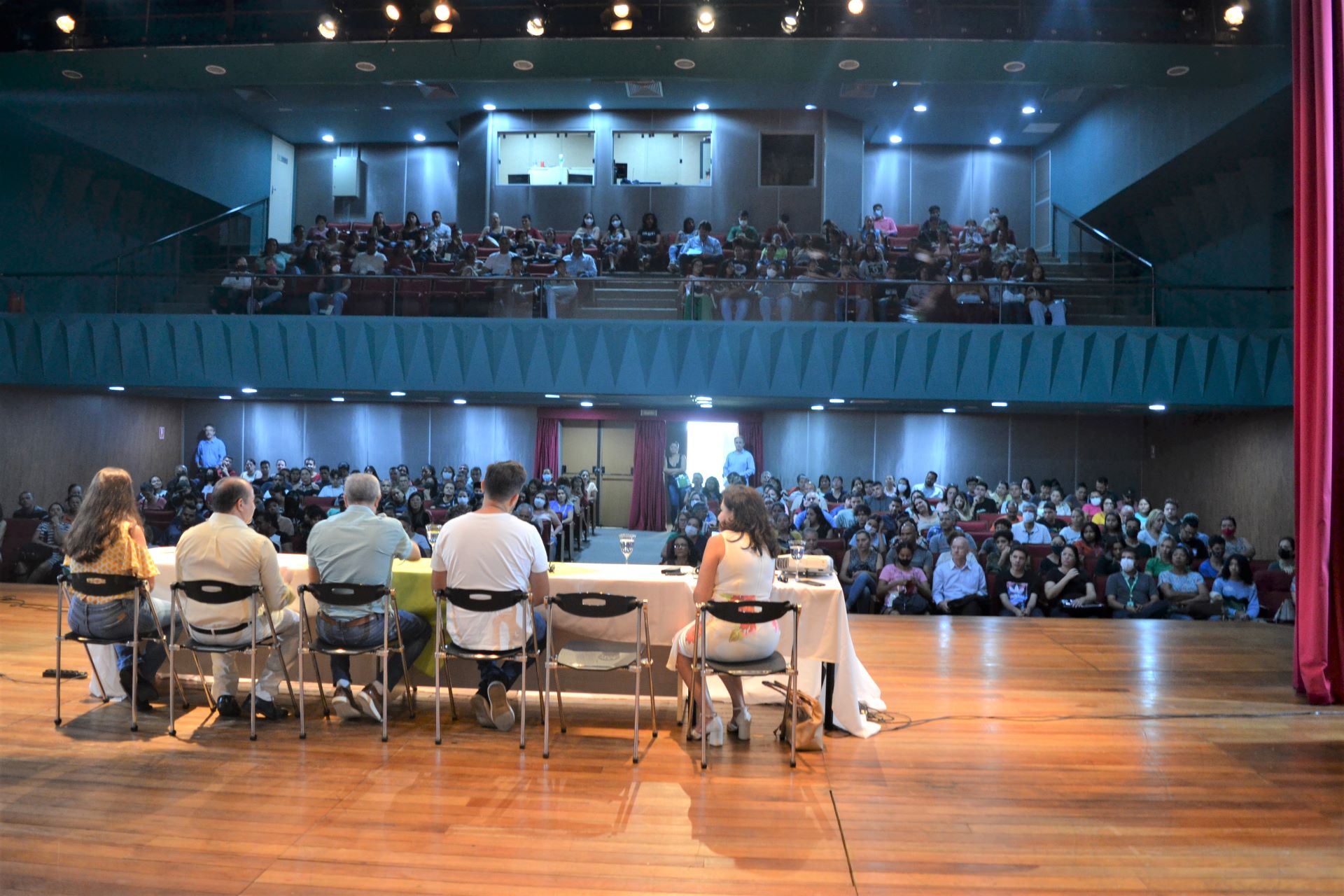 Reunião com pais e responsáveis dos ingressantes